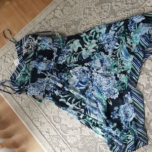 🌺 bundle 3 for $20! Enfocus Studio Hankerchief Floral Dress